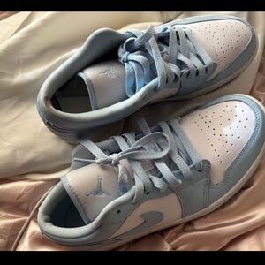 Air Jordan 1 Low Light Blue White Sneakers